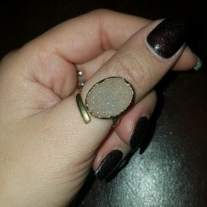 ADJUSTABLE DRUZY RING